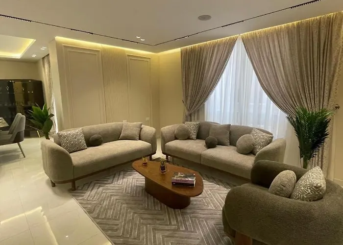 Egd-Ab-13 A 3 Bedroom Property In Nasr City