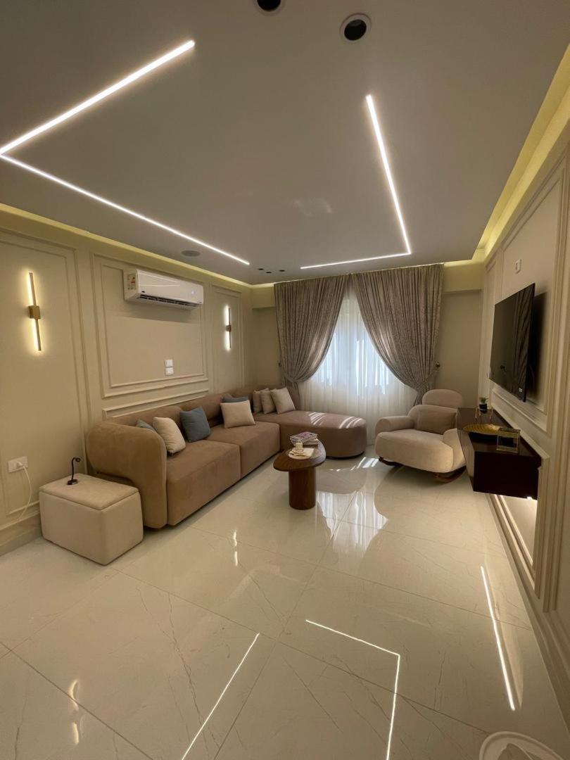Egd-ab-13 A 3 Bedroom In Nasr *